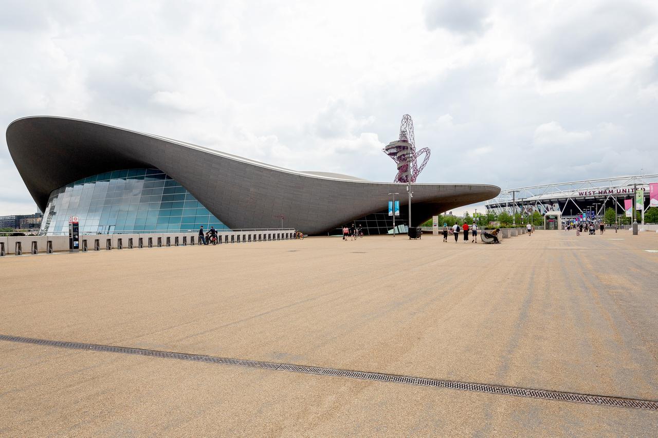 Luxury Stratford Apartment Londra Dış mekan fotoğraf