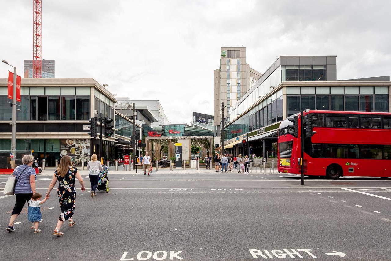 Luxury Stratford Apartment Londra Dış mekan fotoğraf